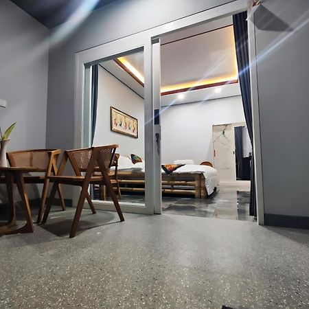 Suka Homestay Санур Екстер'єр фото