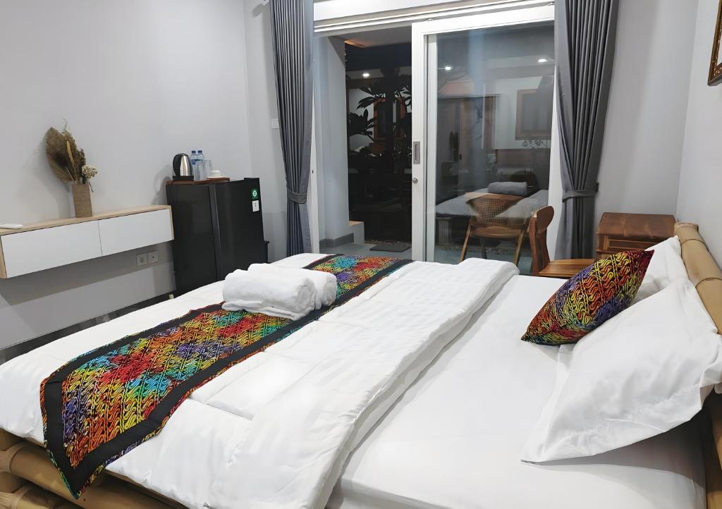 Suka Homestay Санур Екстер'єр фото